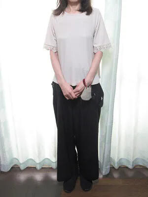 スレンダーな40代後半熟女入店！
